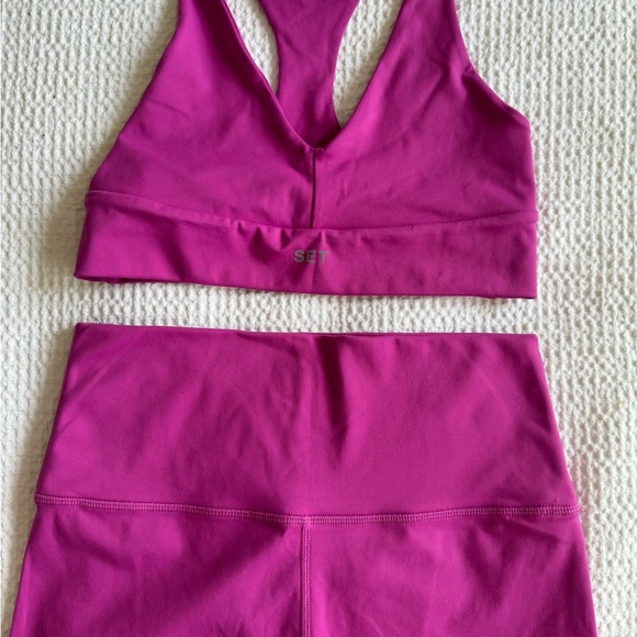 SET ACTIVE WORKOUT SHORTS SET 💓 - Picture 4 of 4